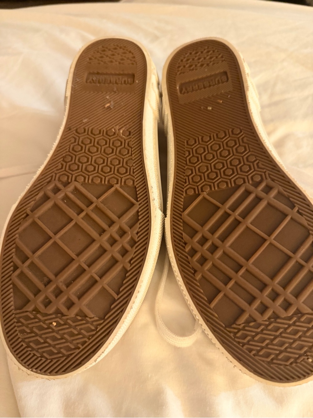 Burberry Plaid Lace-Up Sneakers | EU 39 | Beige Multi Check - Picture 4 of 6